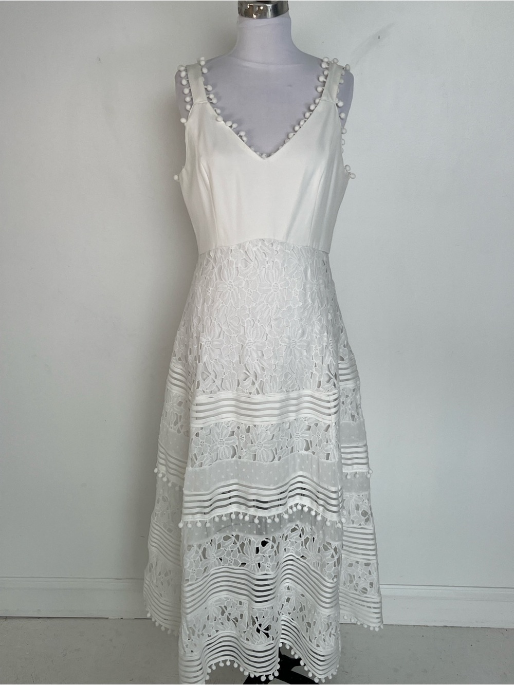 EUC! Boston Proper Mixed Media Lace Pom Pom  White Dress Size Medium - Picture 2 of 11